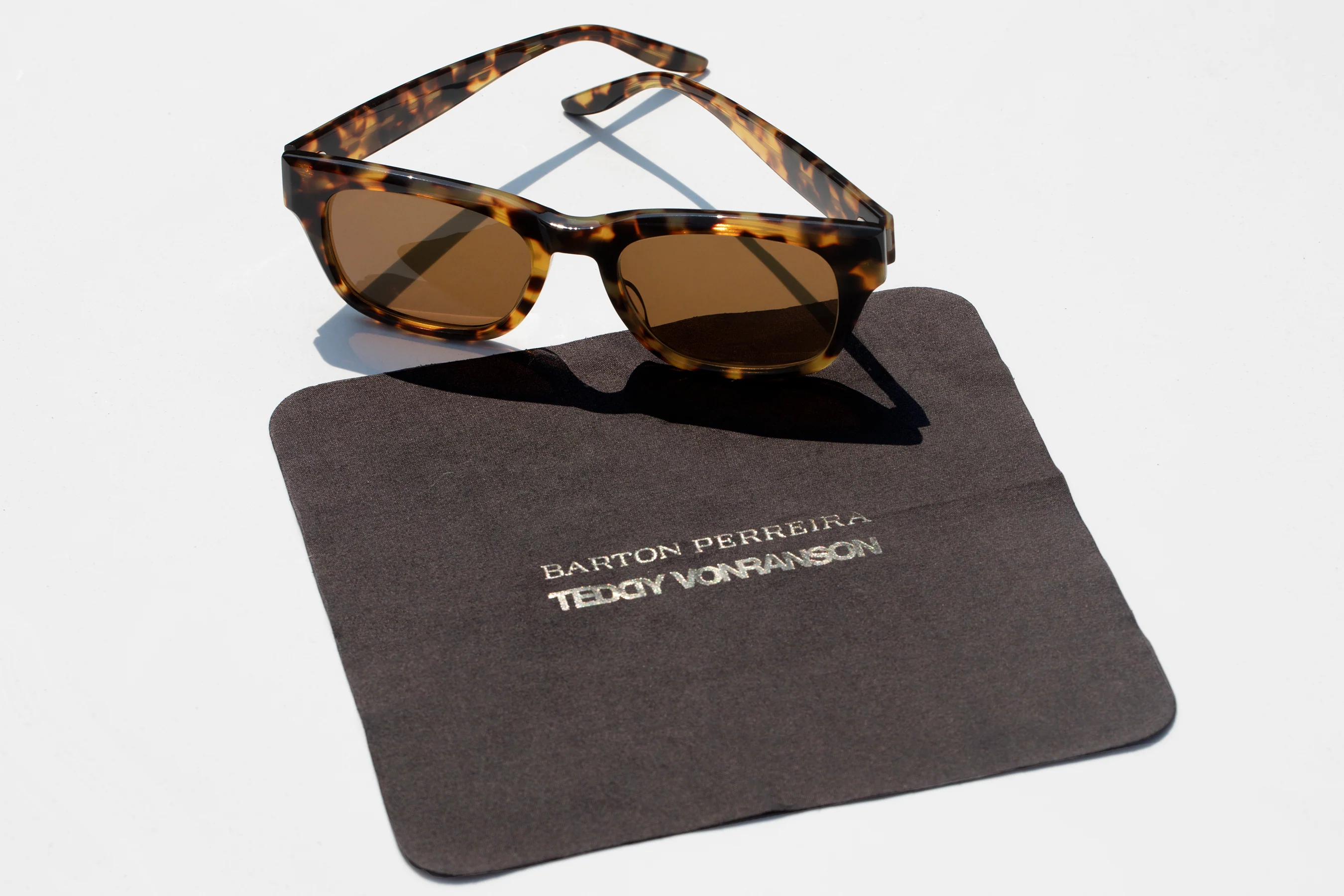 Domino (55) X Teddy Vonranson - Image 16